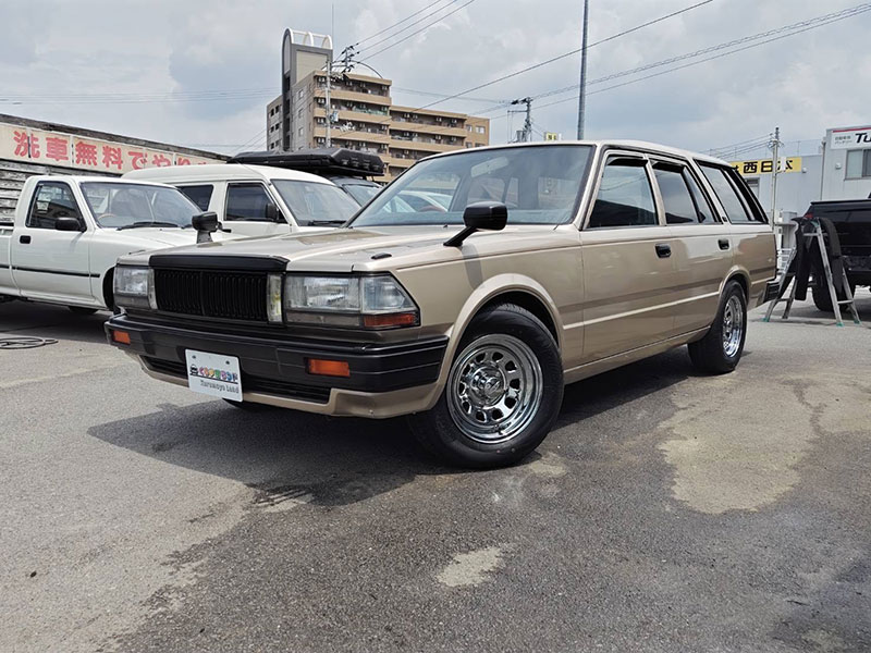 【在庫情報】日産セドリックバン（平成6年式／2000cc／142,000km）希少な旧車を2年車検付きで販売！
